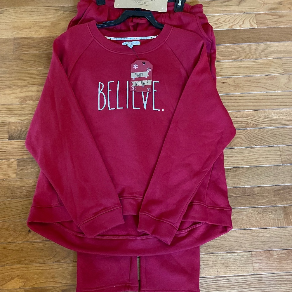 Rae Dunn Holiday Sweatshirt and Sweatpants Set Size Large